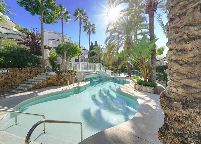 2039 Cozy Beachfront On Golden Appartement Marbellac